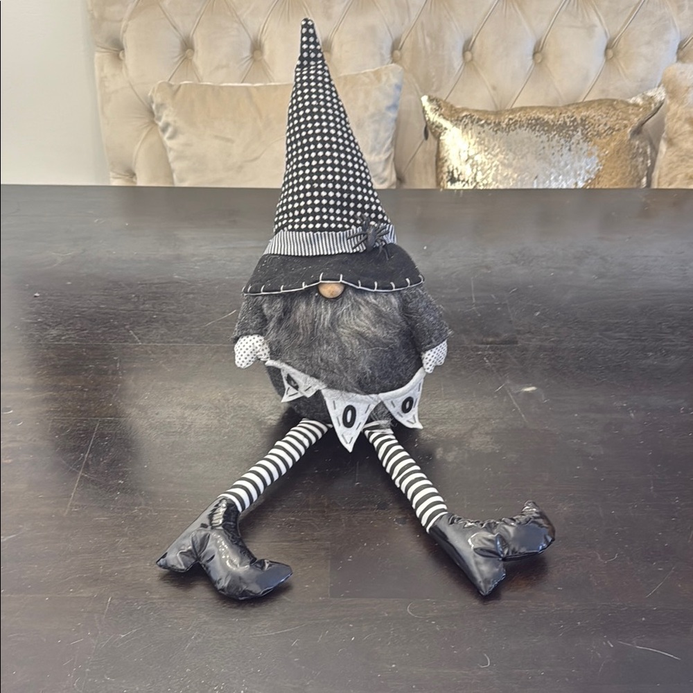 Black and White Gnome Decor